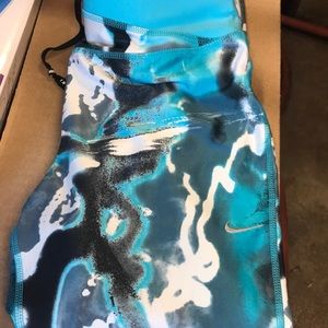Nike Dri- fit running capris. NWOT